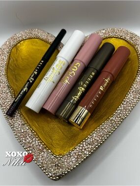 Belle Beauty So Shady  5pc Longwear Cream Eyeshadow  Sticks and liner  Set